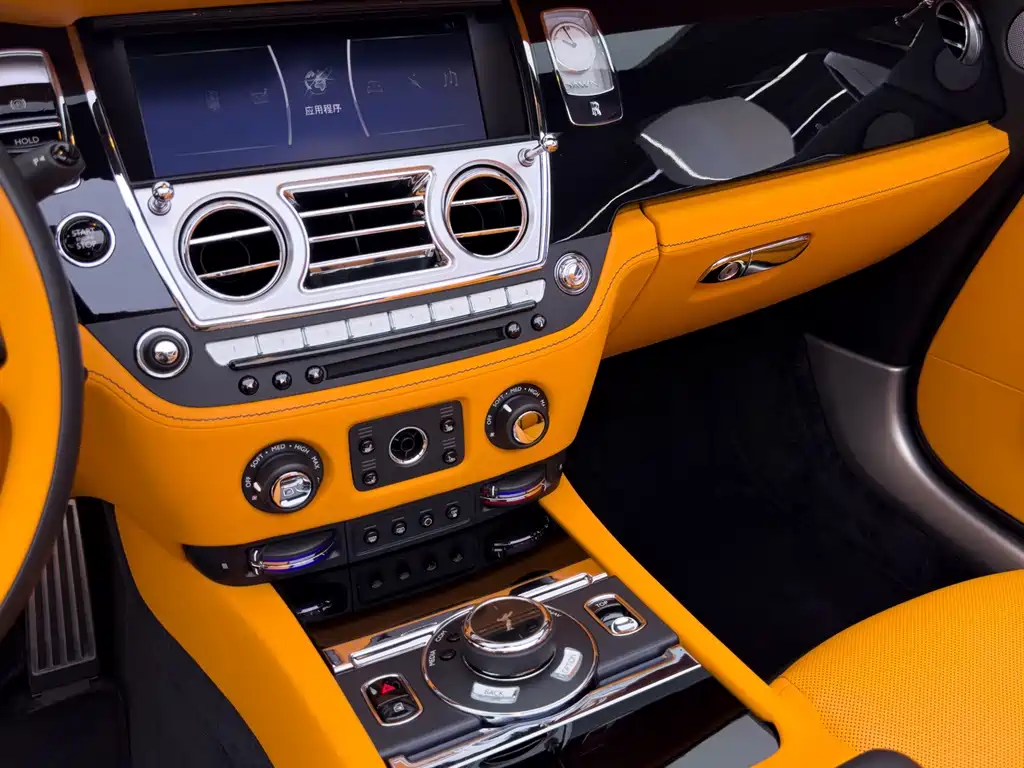 Rolls-Royce Dawn — фотографии объявления, Фото 25