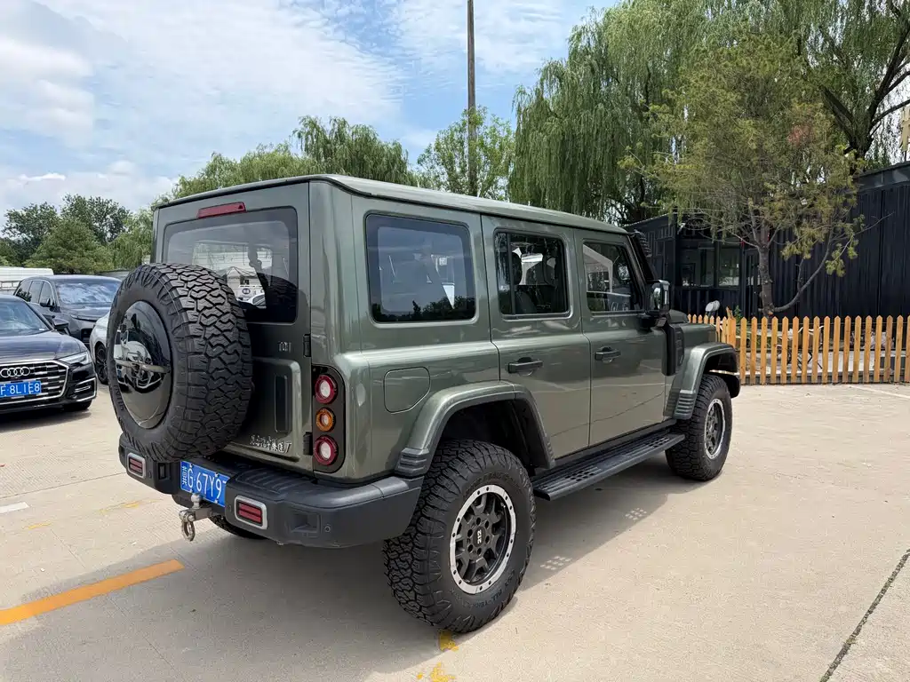 212 T01 2025 2.0T