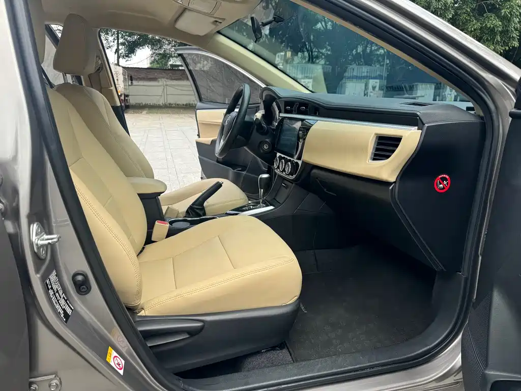 Toyota Corolla — миниатюра 6