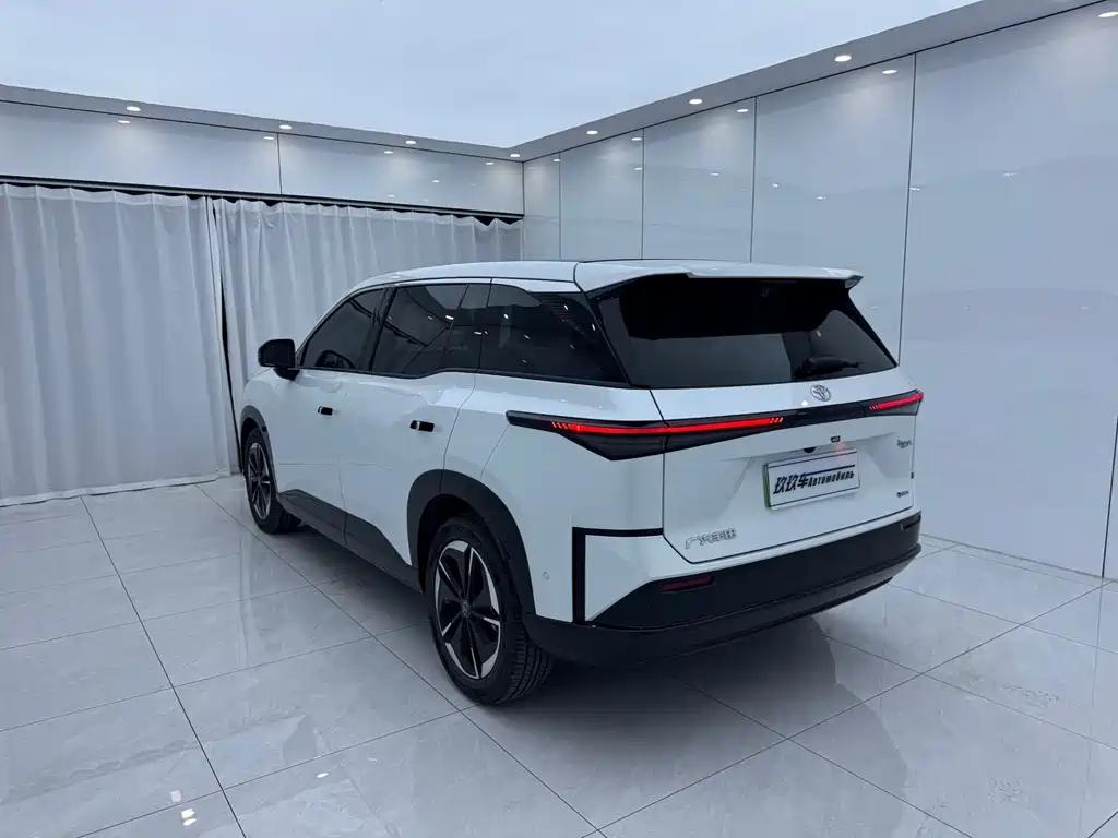 Toyota bZ3X — миниатюра 6