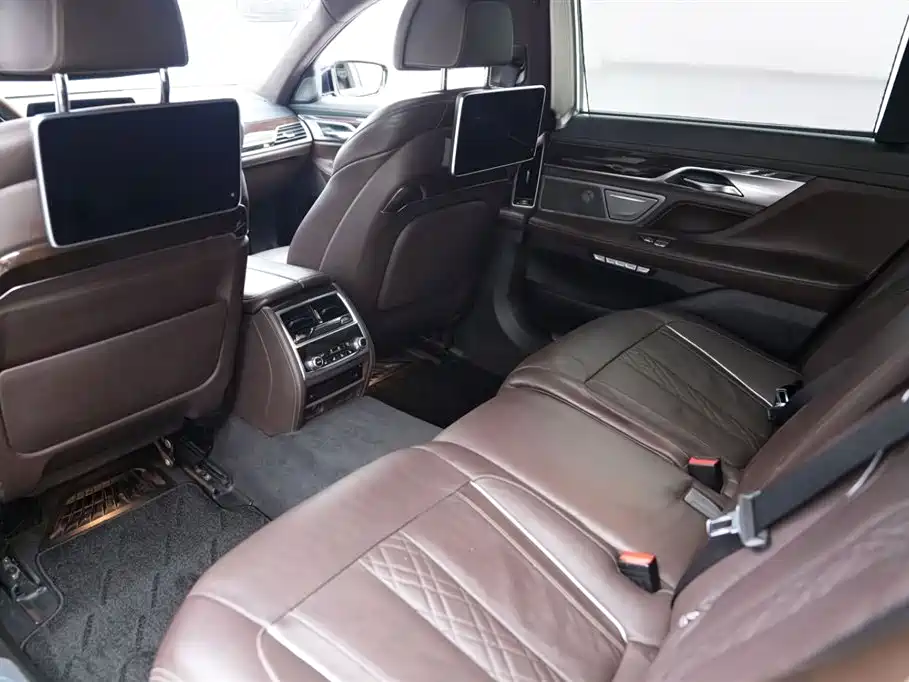 BMW 7 Series 7 2016 740Li Luxury