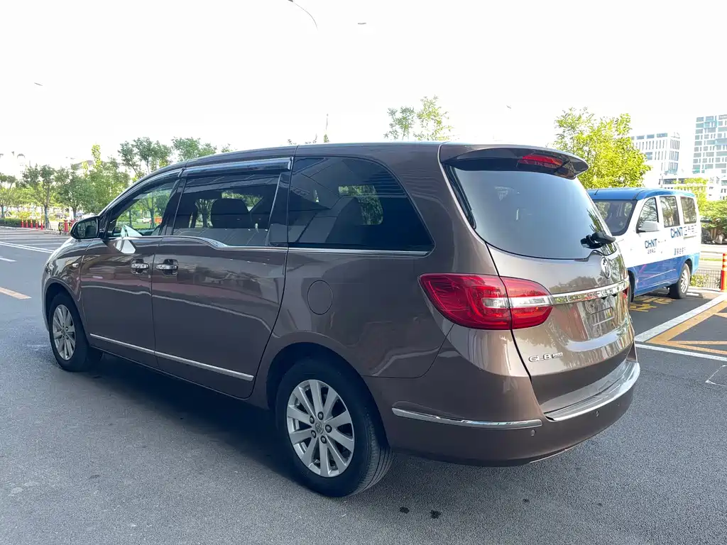 Buick GL8 2018 28T Luxury VI
