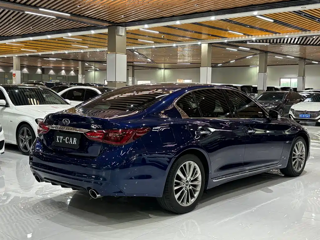 Infiniti Q50L — миниатюра 4