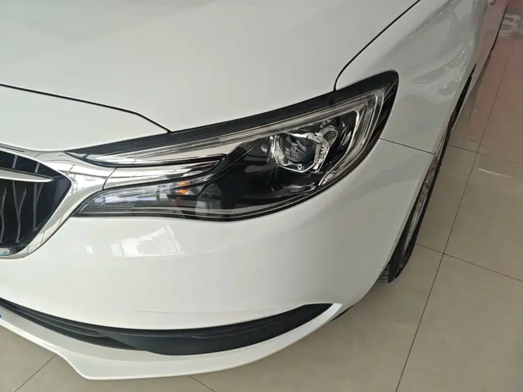 Buick Excelle — миниатюра 24