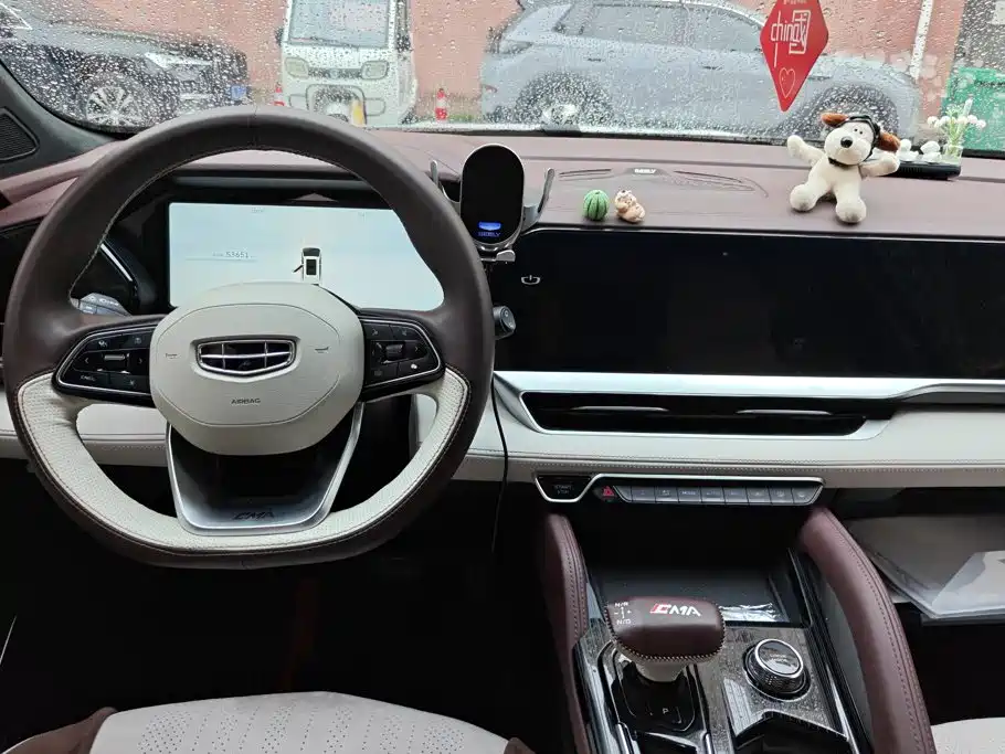 Geely Xingyue L — миниатюра 12