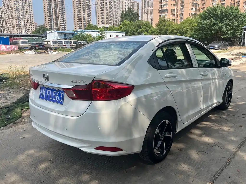 Honda City — миниатюра 10