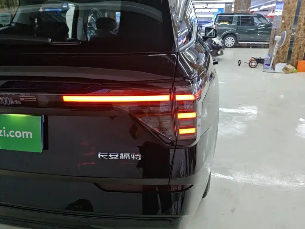 Ford Edge 2026 L 2.0T EcoBoost мест