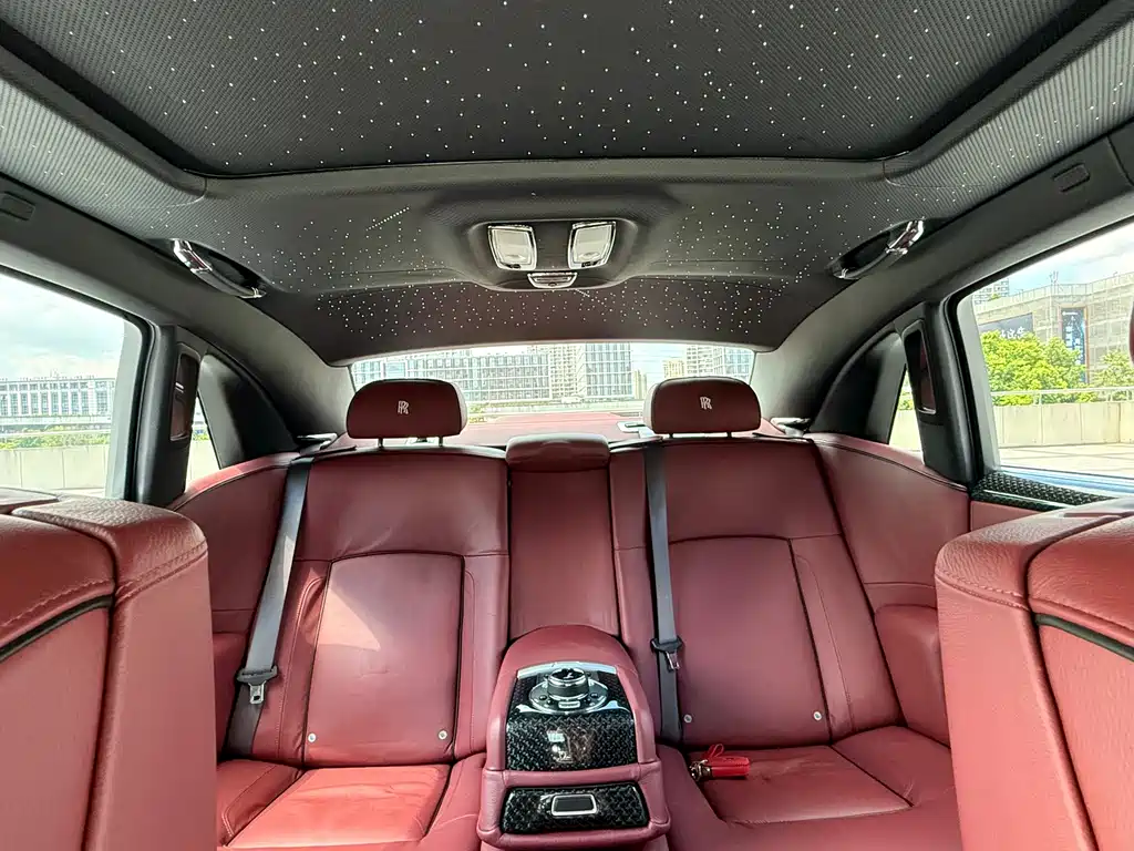 Rolls-Royce Ghost — миниатюра 21
