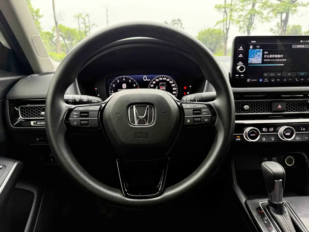 Honda Civic — миниатюра 8