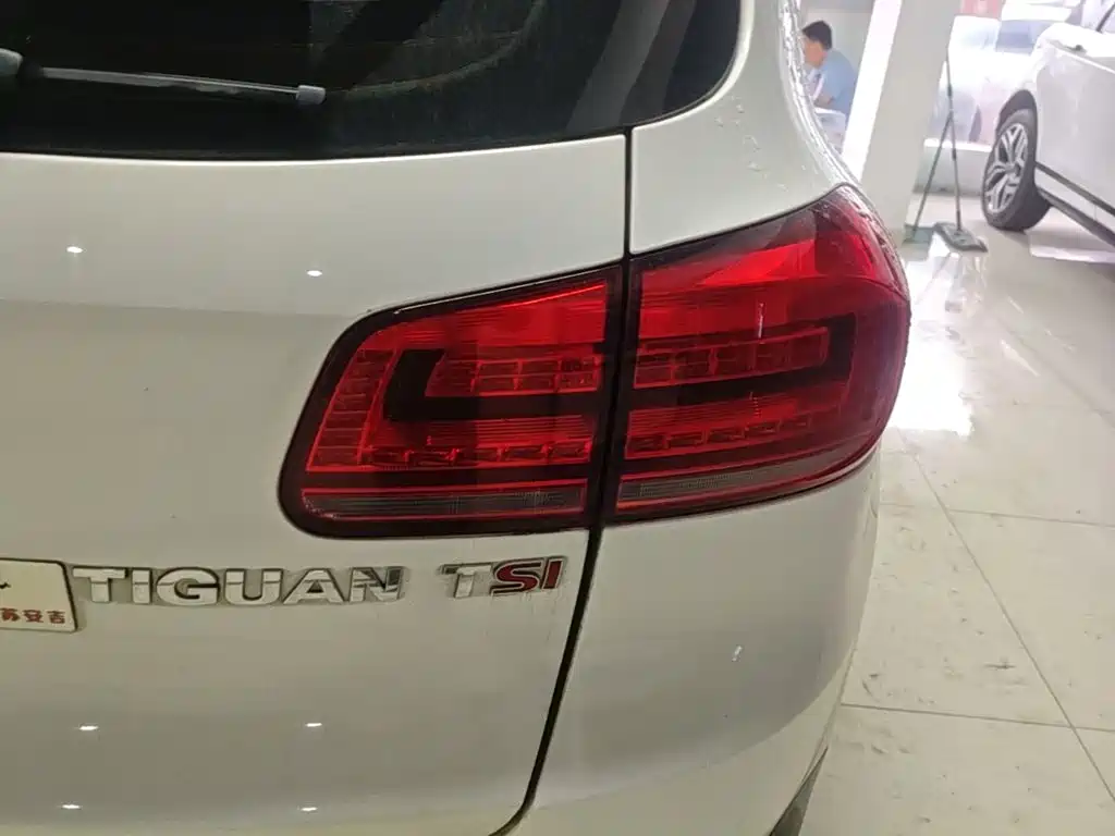 Volkswagen Tiguan — миниатюра 8