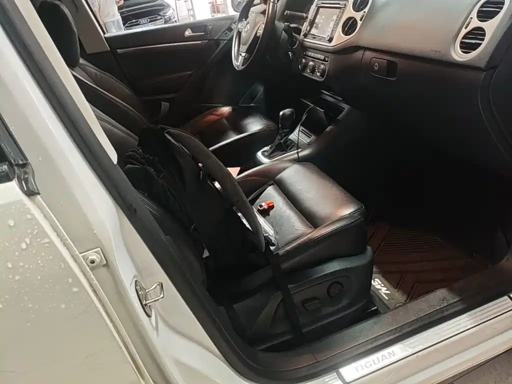 Volkswagen Tiguan — миниатюра 25