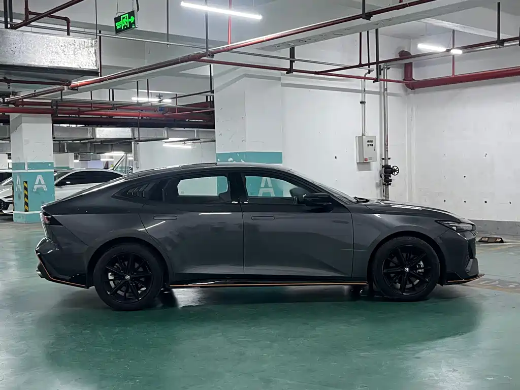 Changan UNI-V — миниатюра 6
