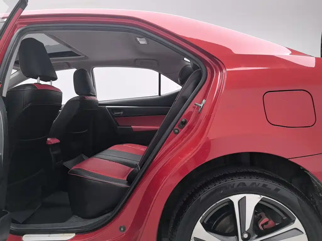 Toyota Corolla — миниатюра 15