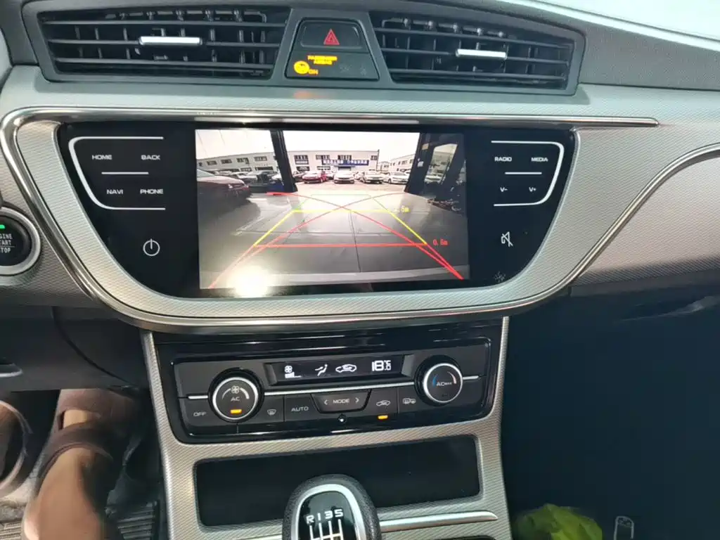 Geely Emgrand GL — миниатюра 13