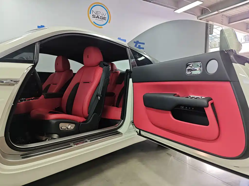 Rolls-Royce Wraith — миниатюра 4