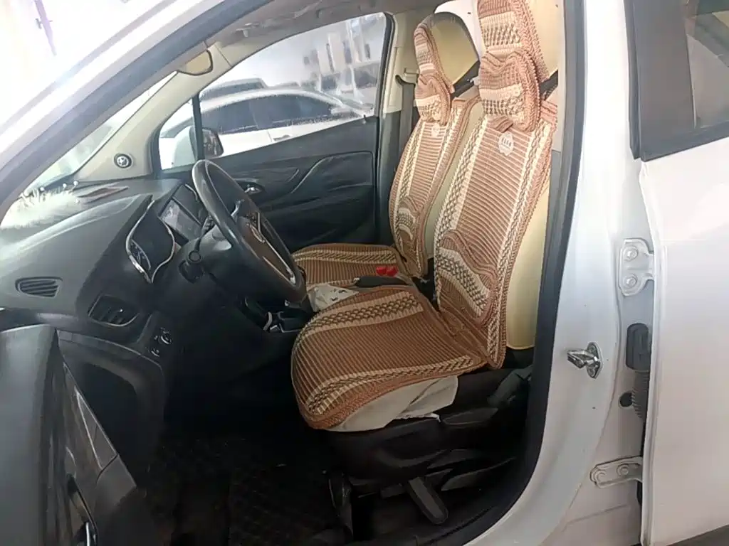 Buick Encore — миниатюра 15