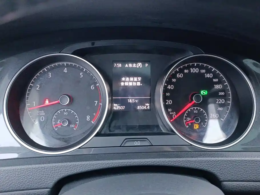 Volkswagen Golf — миниатюра 14