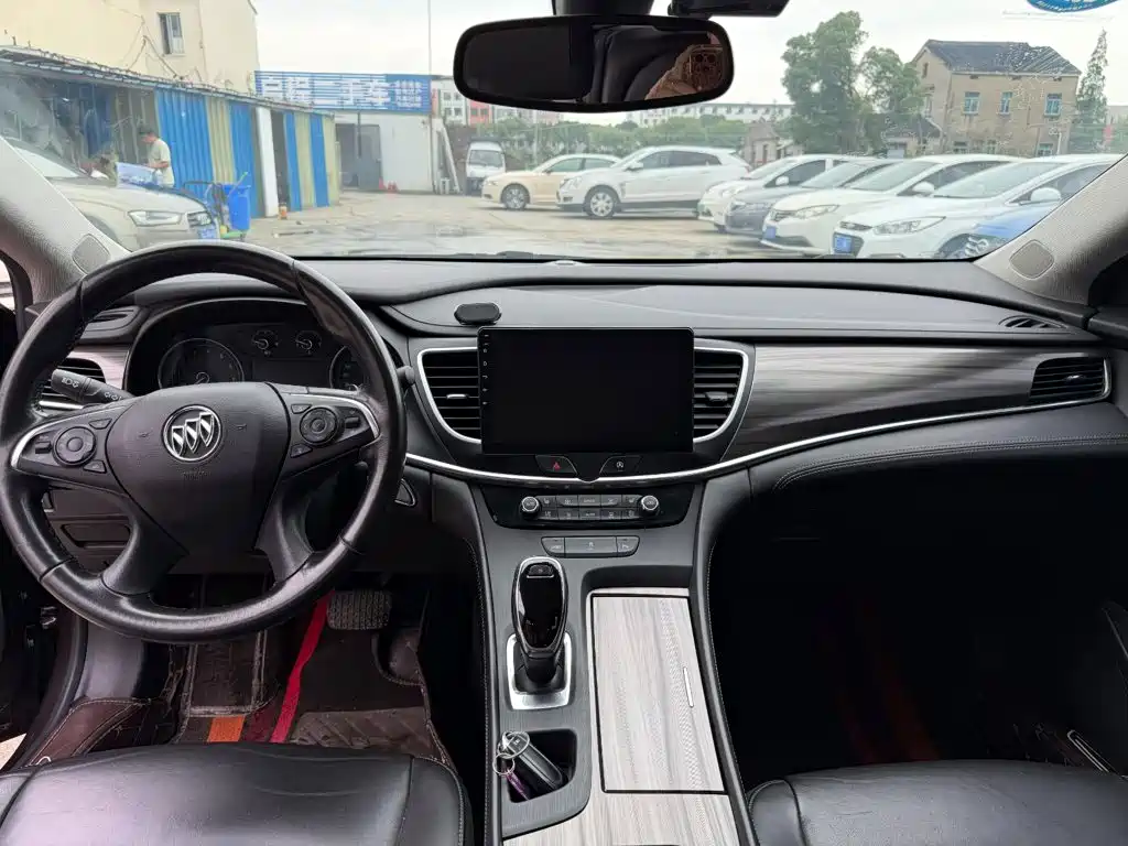Buick LaCrosse — миниатюра 8