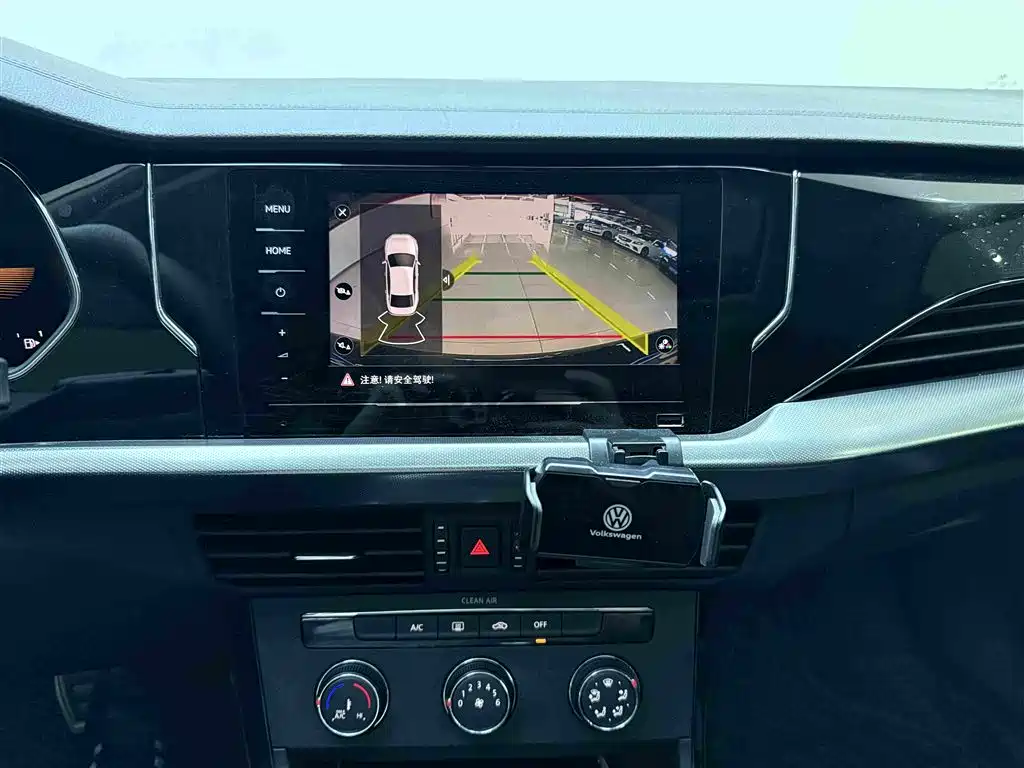 Volkswagen Passat 2022 280TSI