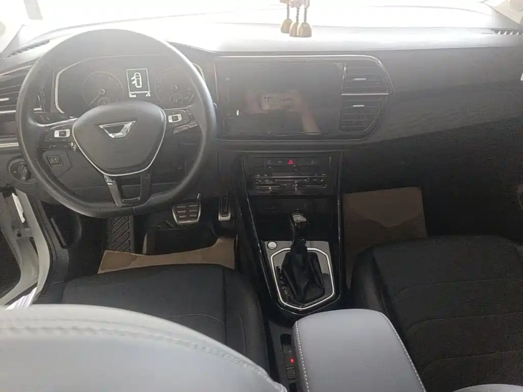 Jetta VS7 — миниатюра 10