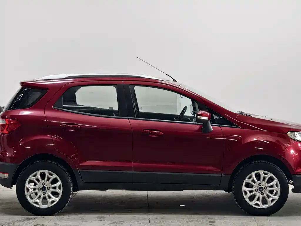 Ford Ecosport — миниатюра 8