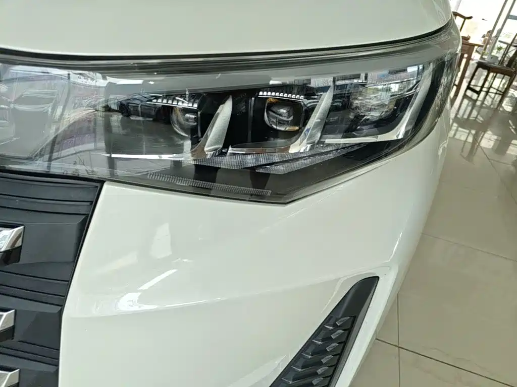 GAC Motor Trumpchi M6 — миниатюра 24