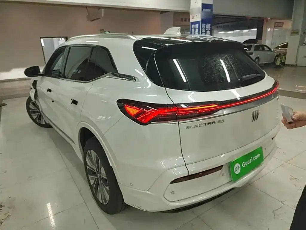 Buick E5 2025 620KM Premium