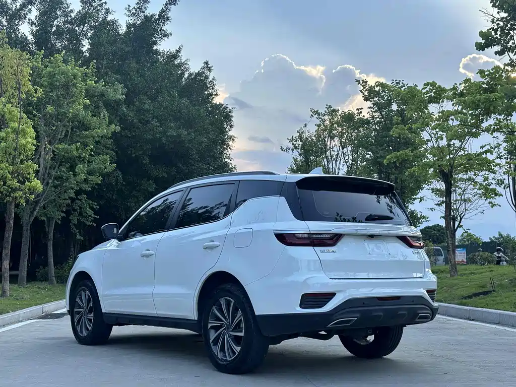 GEELY AUTOMOBILE VISION X6