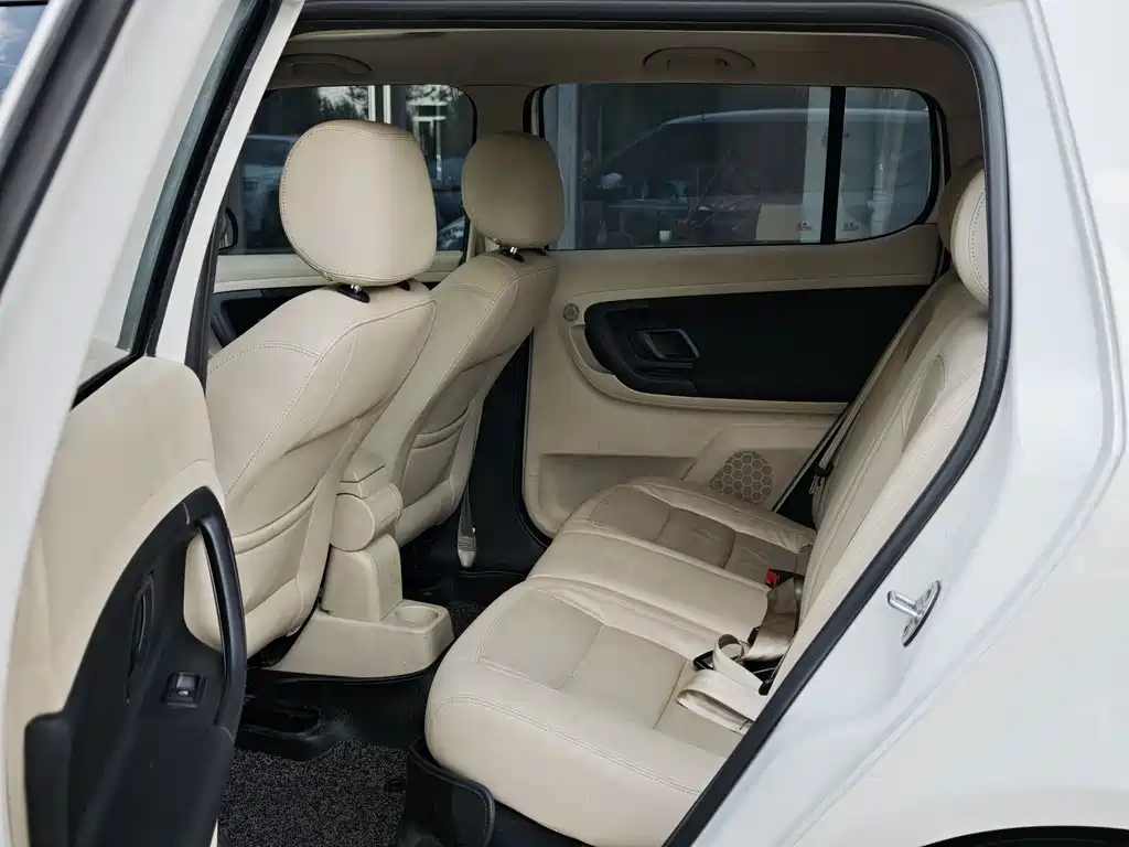 Skoda Fabia — миниатюра 5