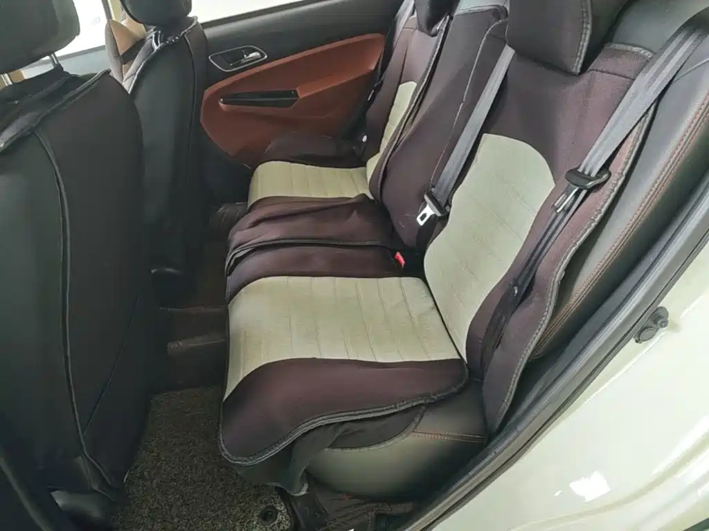 Geely King Kong — миниатюра 17