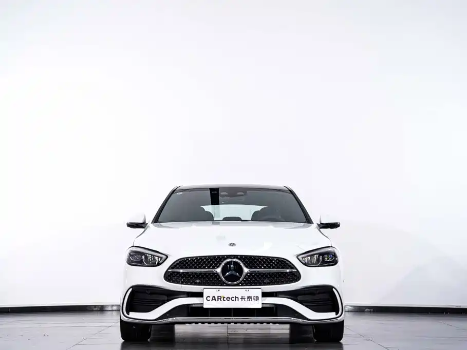 Mercedes-Benz C-Class — миниатюра 4