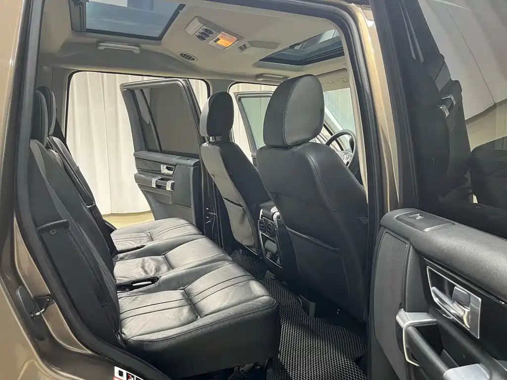 Land Rover Discovery — миниатюра 11