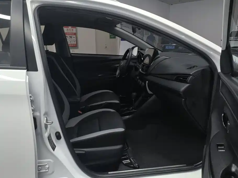 Toyota Yaris L Zhixuan X 1.5L CVT Leading PLUS Edition, фото 8