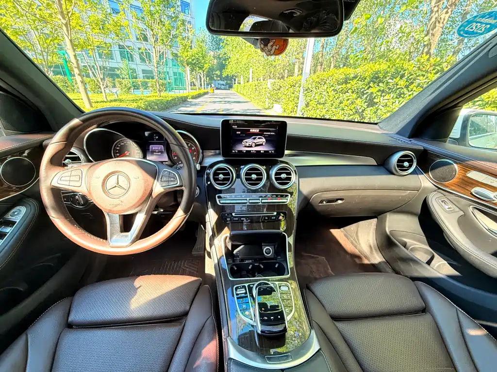 Mercedes-Benz GLC — миниатюра 8