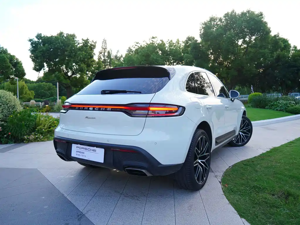 Porsche Macan — миниатюра 19