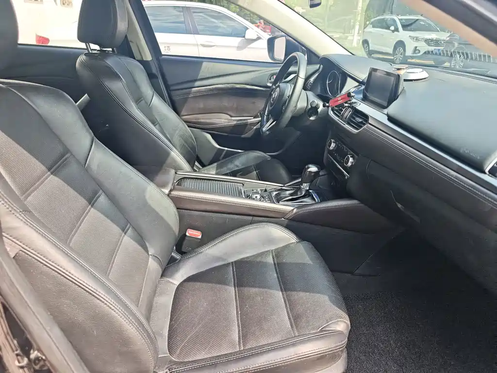 Mazda Atenza — миниатюра 8
