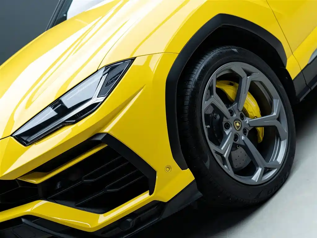 Lamborghini Urus 2018 4.0T V8