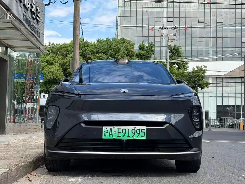 NIO ES8 — миниатюра 3