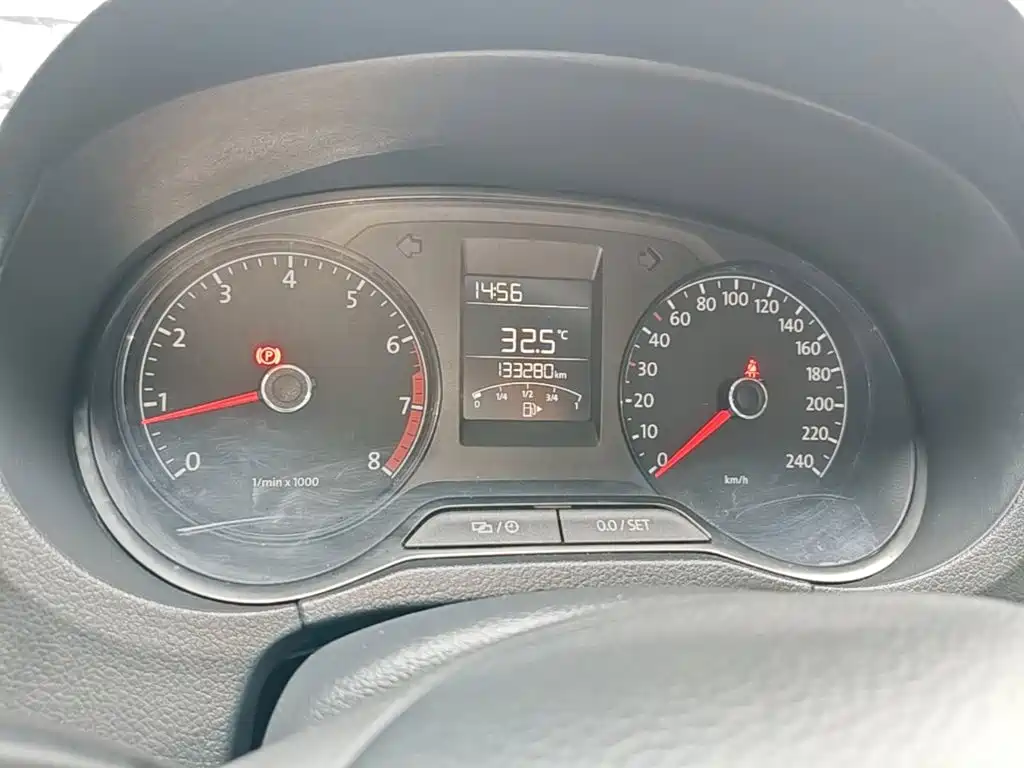 Volkswagen Polo — миниатюра 12