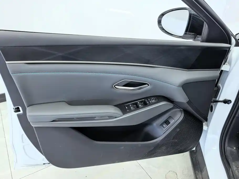 BYD Qin L — миниатюра 7
