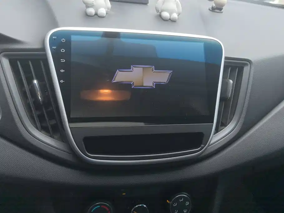 Chevrolet Cavalier — миниатюра 12