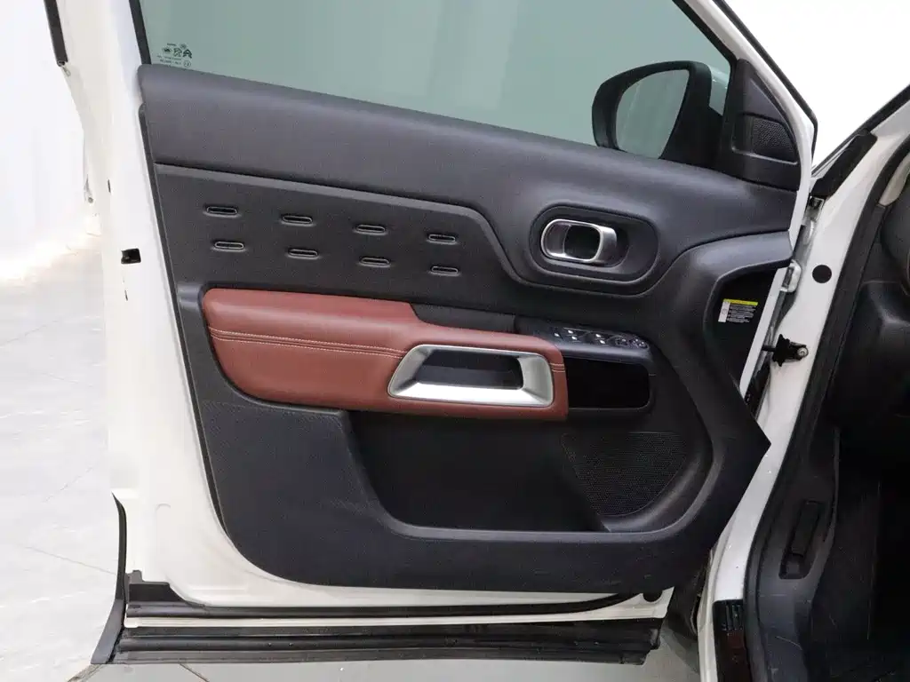 Citroen C5 AIRCROSS — миниатюра 10