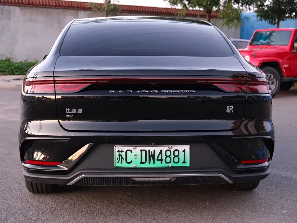BYD Han — миниатюра 5