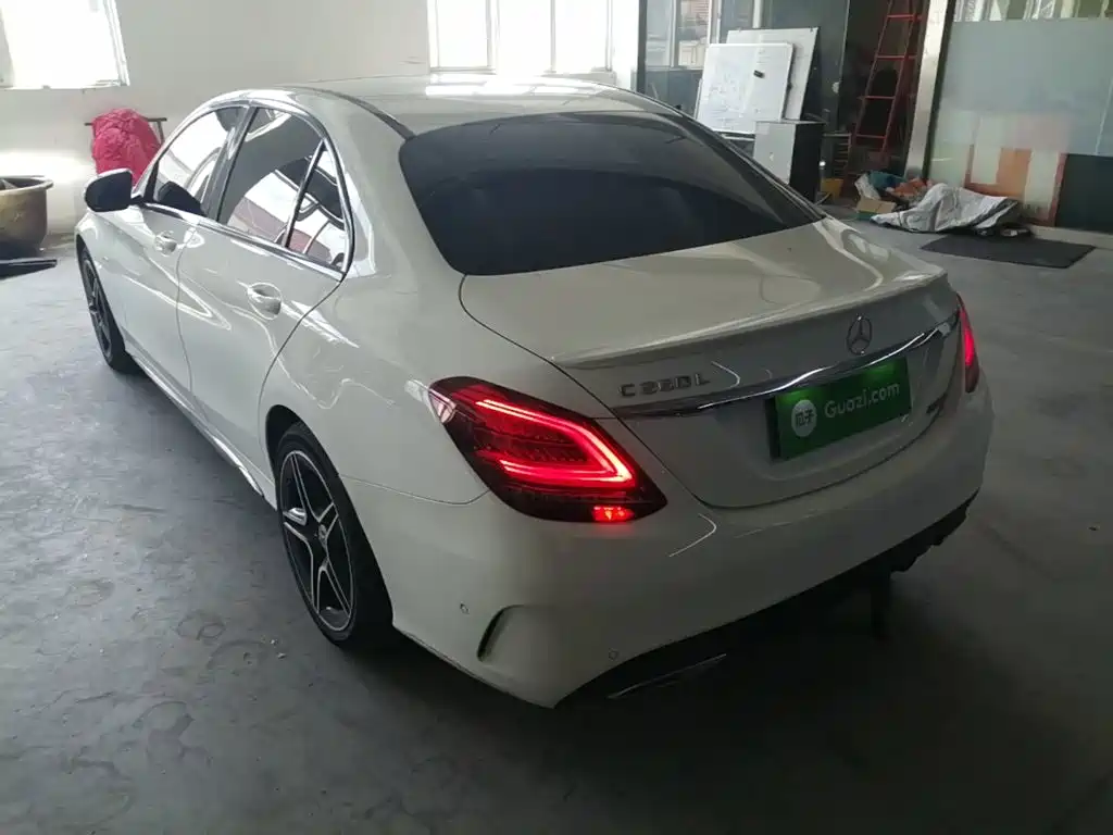 Mercedes-Benz C-Class — миниатюра 5