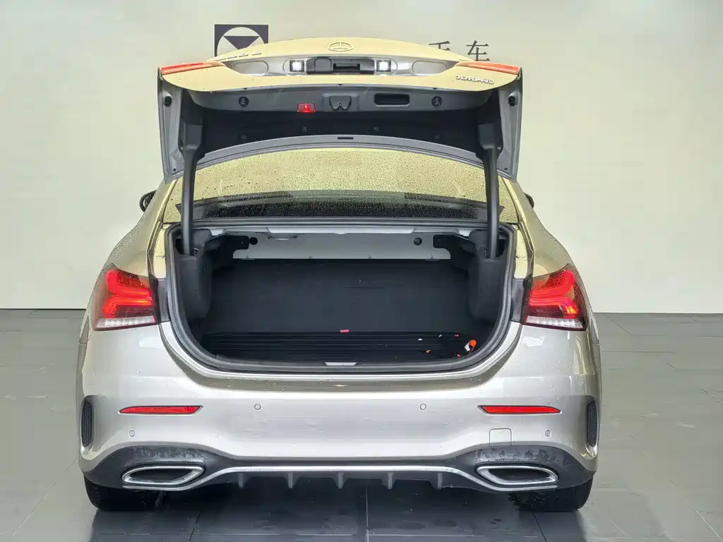Mercedes-Benz A-Class A 2019 A 200 L Sport
