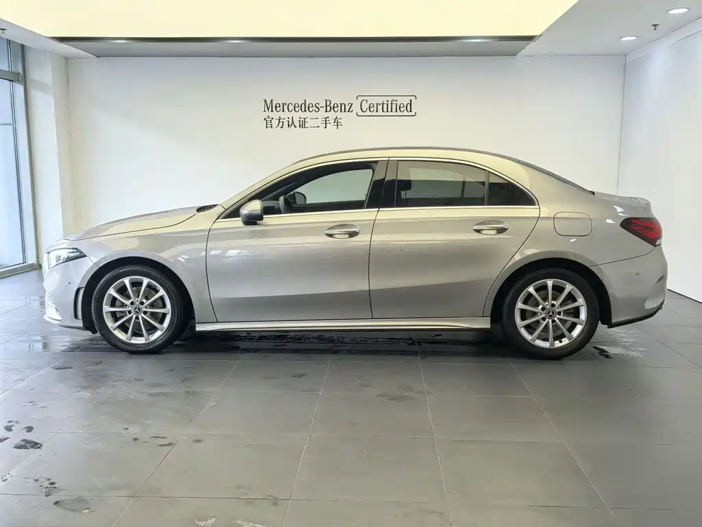 Mercedes-Benz A-Class A 2019 A 200 L Sport