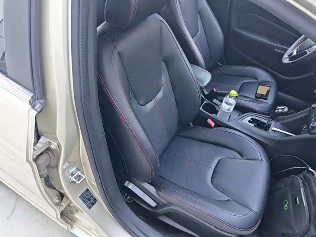 Chery Arrizo 5 — миниатюра 25