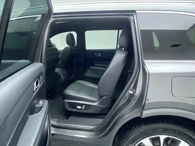 Li Auto Li ONE — миниатюра 14