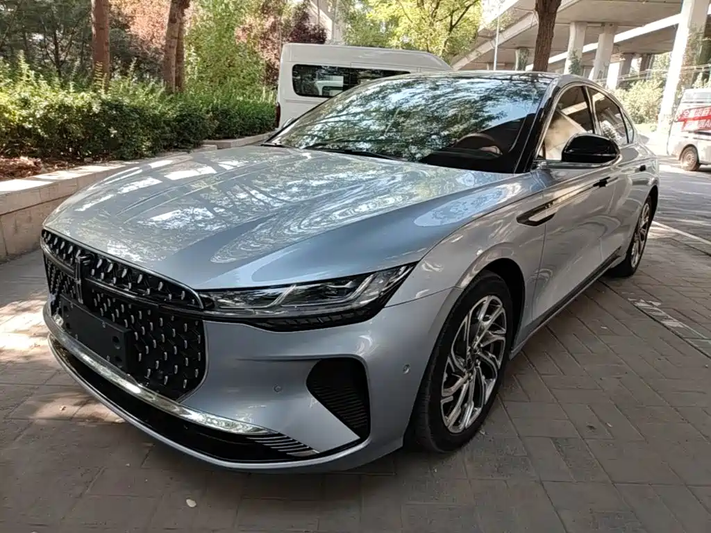 Lincoln Z — миниатюра 2