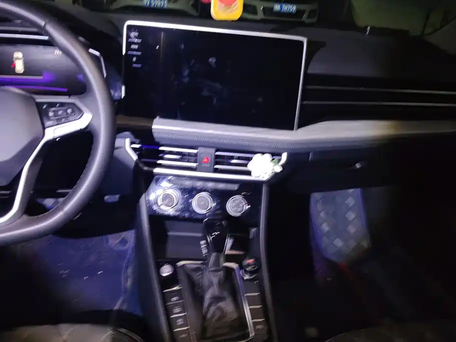 Volkswagen Sagitar — миниатюра 13